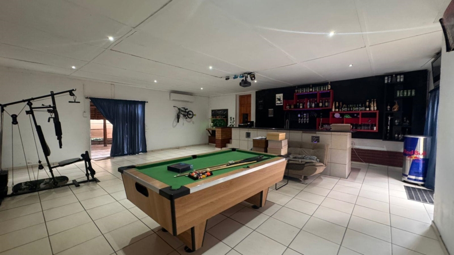 3 Bedroom Property for Sale in Beaconsfield Northern Cape